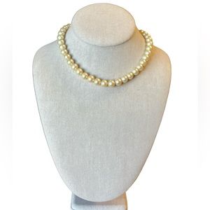 Vintage Heisey Pearl Necklace